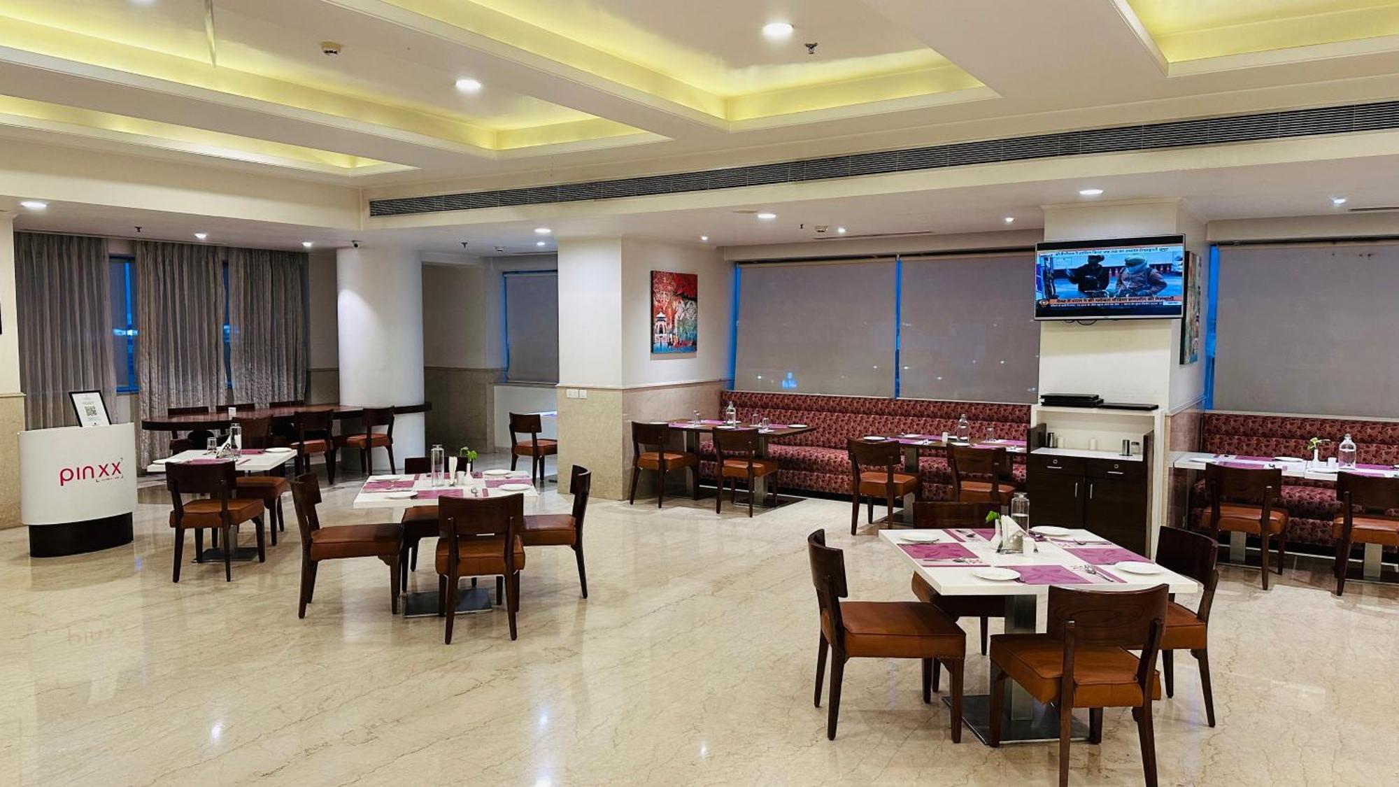 Regenta Central Jaipur Buitenkant foto