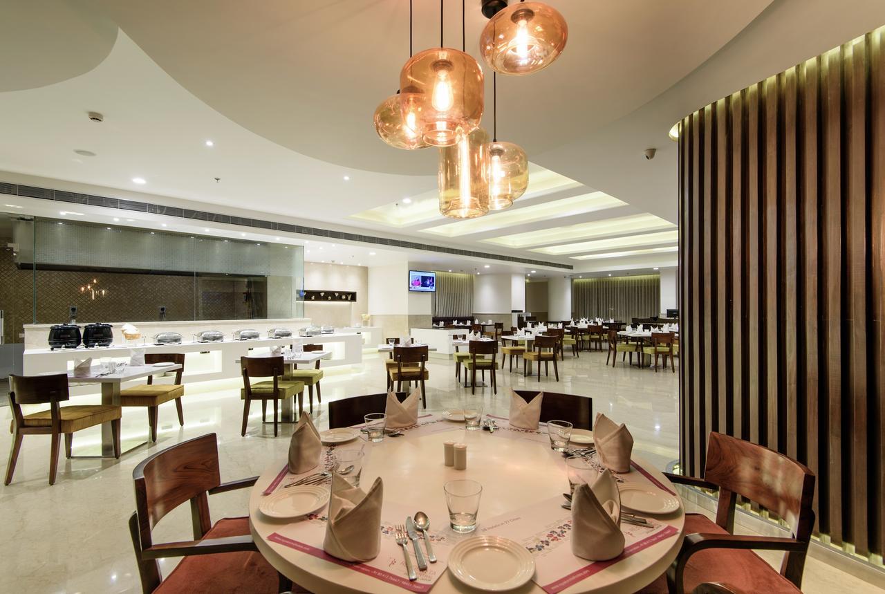 Regenta Central Jaipur Buitenkant foto